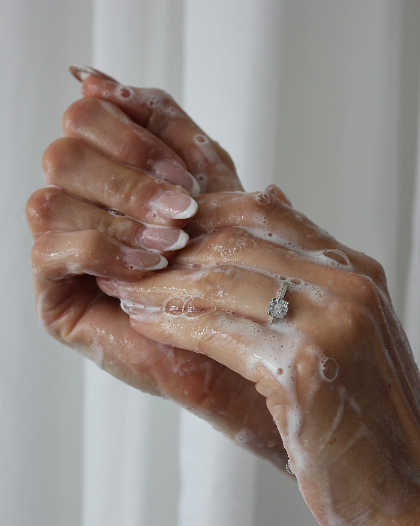 Hands Clean Gentle Nourishing Wash